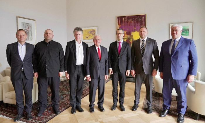 Глава украинской делегации Умеров: мир возможен только после прекращения огня, возвращения детей и обмена всеми пленными