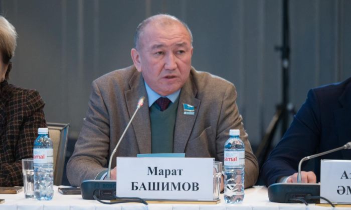 Мажилисмен предложил расширенную конфискацию у коррупционеров и их окружения