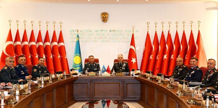 Оружие, учения и миротворцы: как Казахстан и Турция расширяют военное сотрудничество