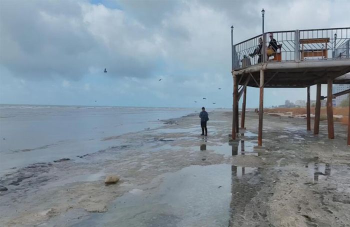 "Волга ни при чём": в России отвергли обвинения в обмелении Каспия