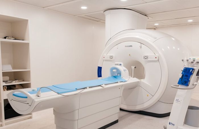 В Атырауской детской больнице заработал аппарат МРТ