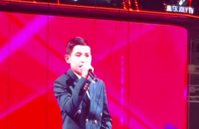 Юный дзюдоист из Атырау выступил на концерте Димаша Кудайбергена