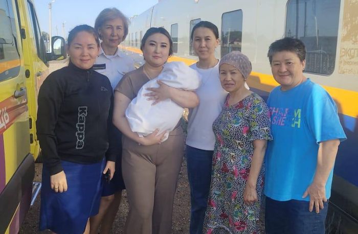 В поезде «Астана – Жезқазған» родилась девочка