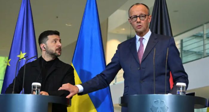 ФРГ финансирует производство в Украине дальнобойных ракет