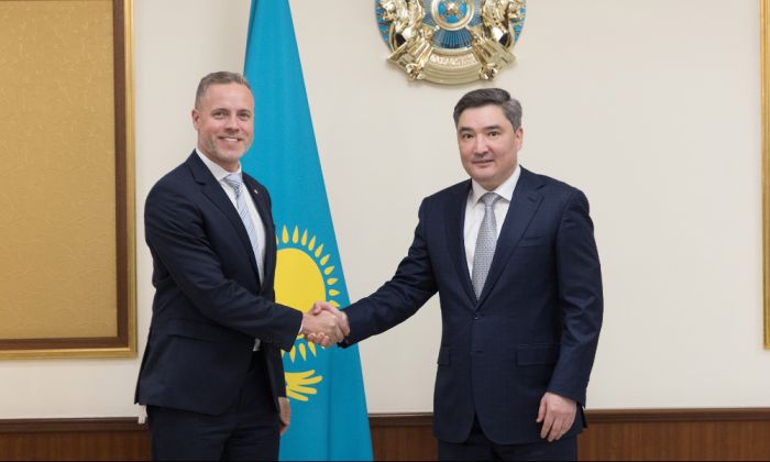 Олжас Бектенов обсудил с ExxonMobil развитие Тенгиза и Кашагана