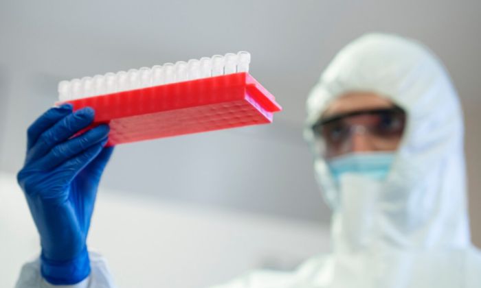 В США выявлен новый штамм COVID-19 NB.1.8.1: симптомы и особенности