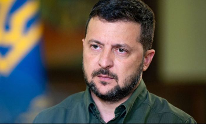 Владимир Зеленский раскрыл детали масштабной атаки дронов на российские аэродромы