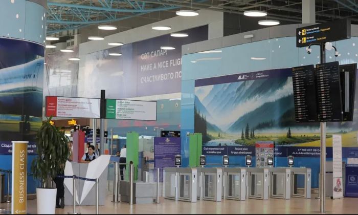 Вьетнамская компания отложила планы по управлению аэропортом в Казахстане