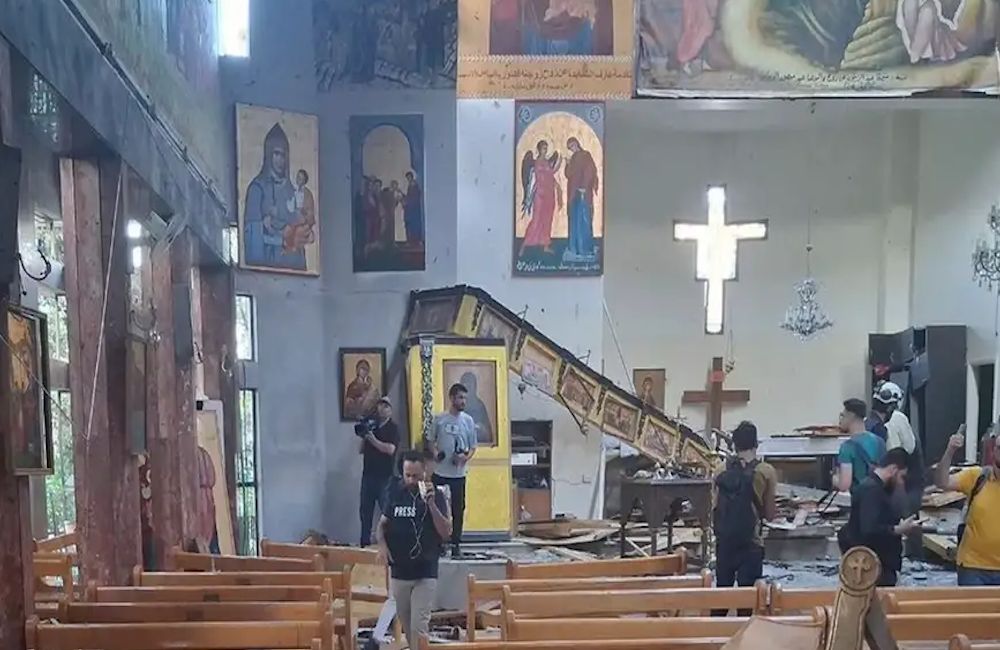 Последствия теракта в церкви Святого Ильи на востоке Дамаска, фото DW