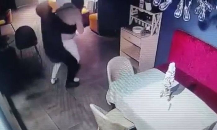 ​В Алматы и нескольких областях задержаны 20 участников ОПГ