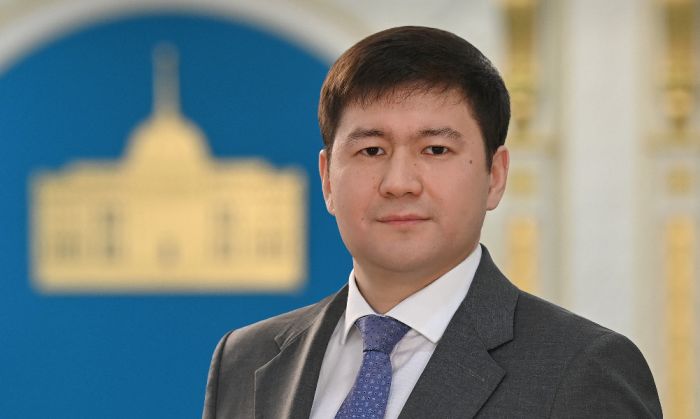 Президентом освобождён заведующий Ситуационным центром Совбеза РК