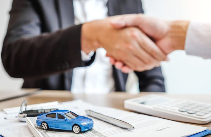 Каждый второй автомобиль в Казахстане покупают в кредит