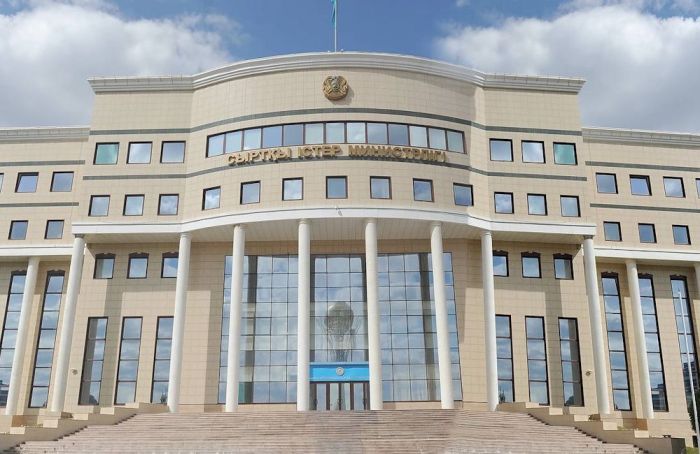МИД Казахстана призвал соотечественников в Иране и Израиле к бдительности на фоне обострения ситуации