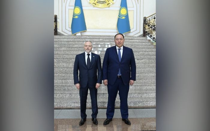 Посол Украины начал работу в Казахстане