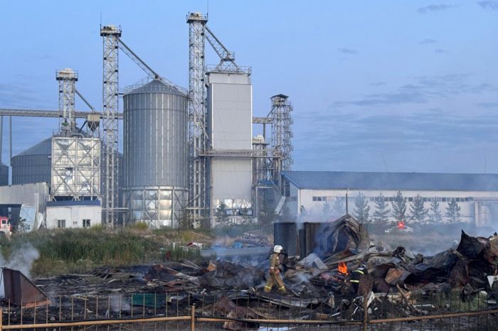 В Северо-Казахстанской области взорвался газовоз — восемь пострадавших