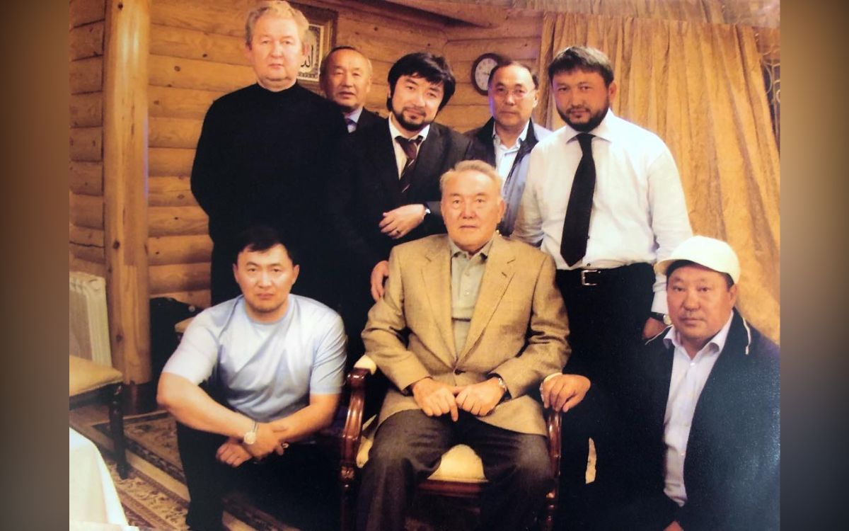 фото со страницы Мұхамеджана Тазабека