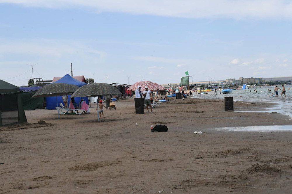 пляж в Конаеве пляж в Конаеве