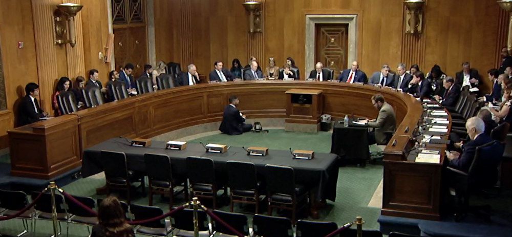 слушания в Комитете по международным отношениям Сената США, стоп-кадр видео