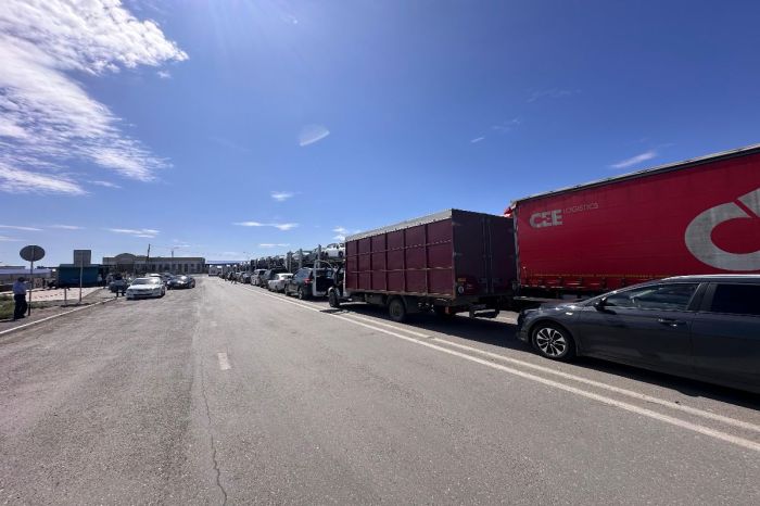 МВД объяснило причину затора на границе с Россией