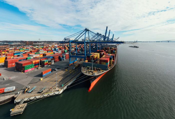 Пошлины Трампа: пострадает скрытый экспорт из Казахстана