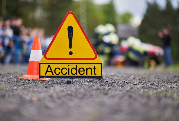 Девочка погибла под колесами автобуса в Мангистау