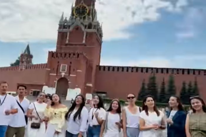 Казахстанские артисты выступили на Красной площади в Москве
