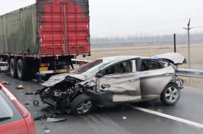 "Война" на дорогах Казахстана продолжается: число ДТП выросло на 54%