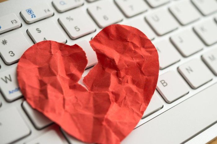 Разбитое сердце и пустой кошелек: казахстанцы становятся жертвами фальшивых романов