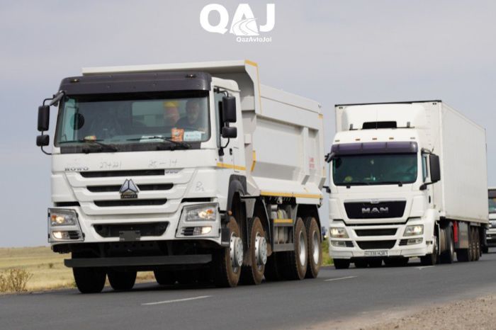 Казахстан закрыл пункт пропуска на границе с Россией на полтора года