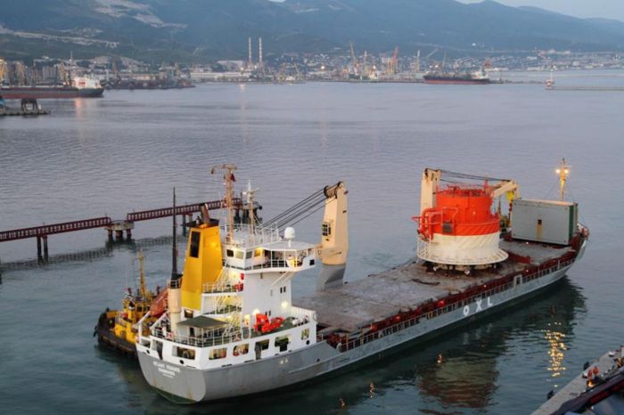 Казахстан опроверг информацию о приостановке экспорта нефти через порты России