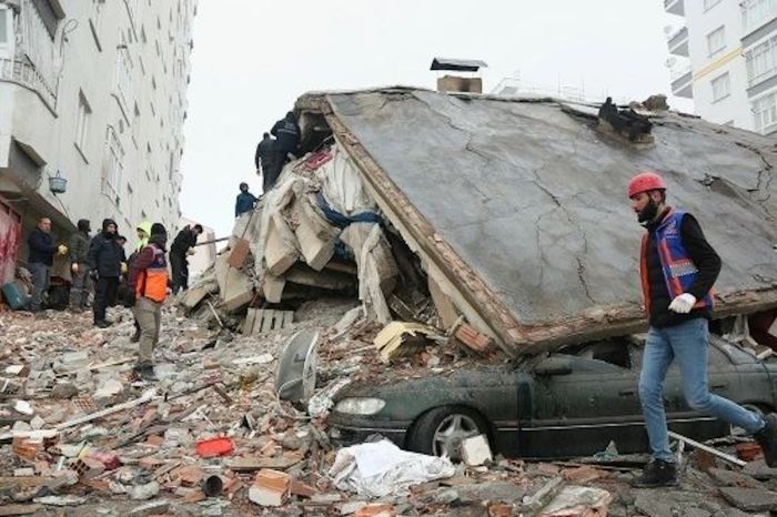 Алгоритм подвёл: почему Google не предупредил миллионы о землетрясении в Турции