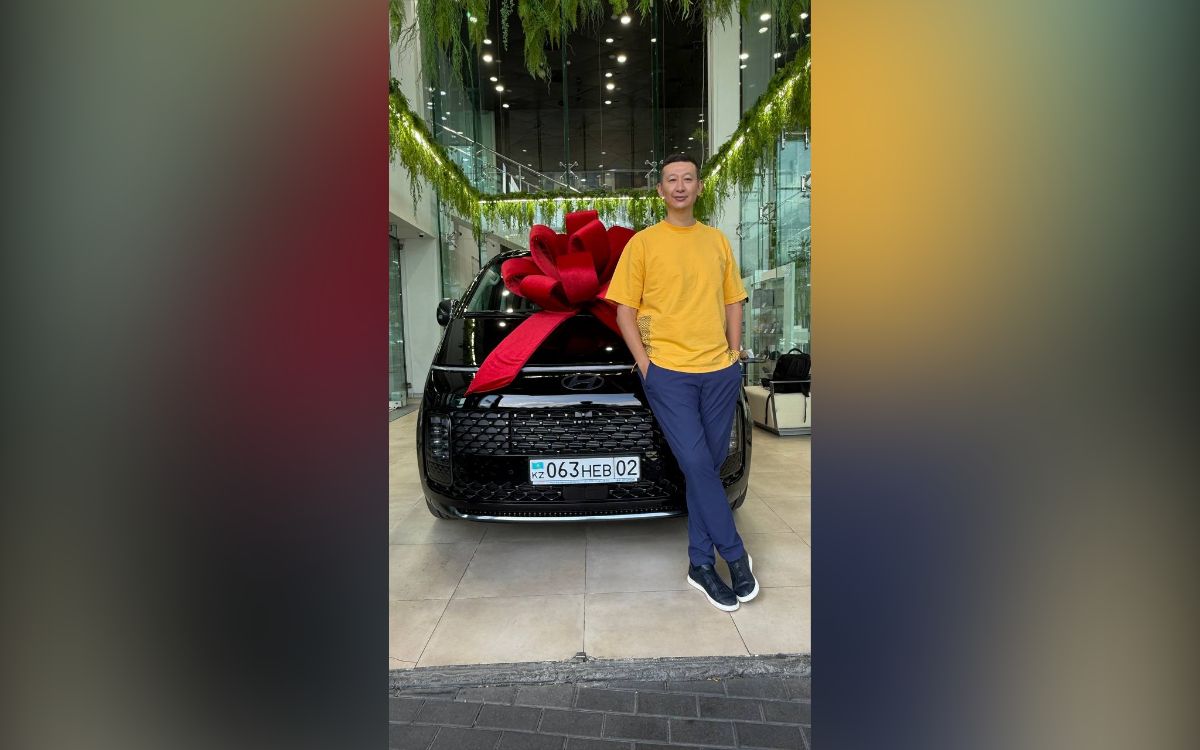 Алишер Еликбаев, фото с личной страницы блогера