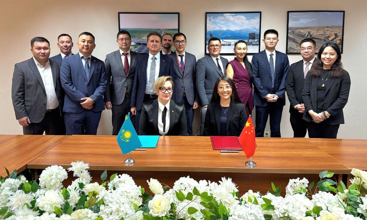 фото с церемонии подписания меморандума фото с церемонии подписания меморандума