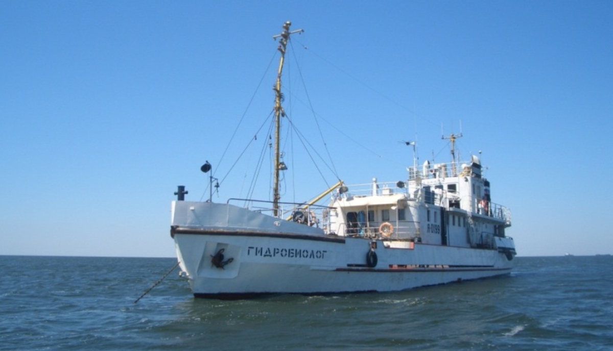 исследовательское судно «Гидробиолог», фото НИИ