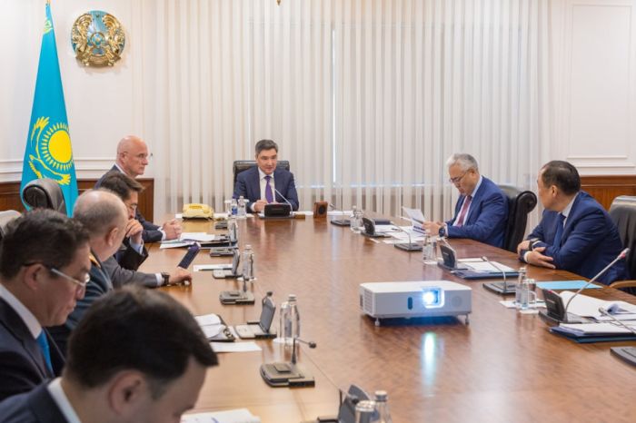 За срыв сроков на границе наказаны главы комитетов Минфина и Минтранса