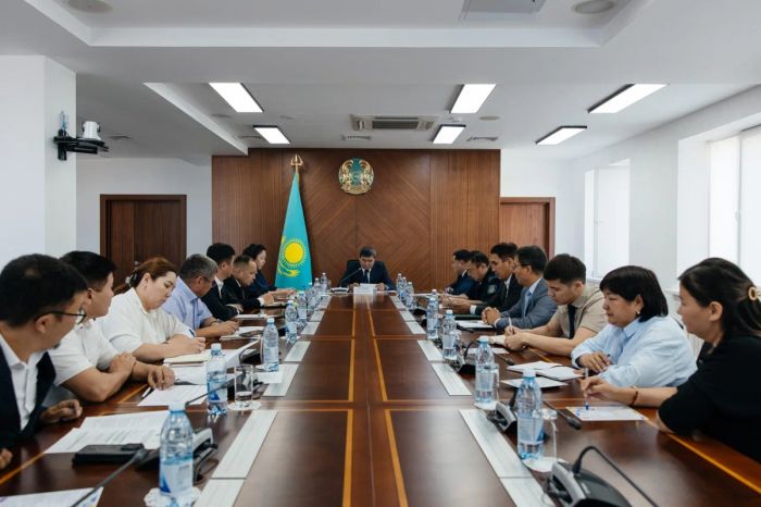 Мониторинг с помощью дронов: в Атырау выявлены экологические нарушения в шести районах