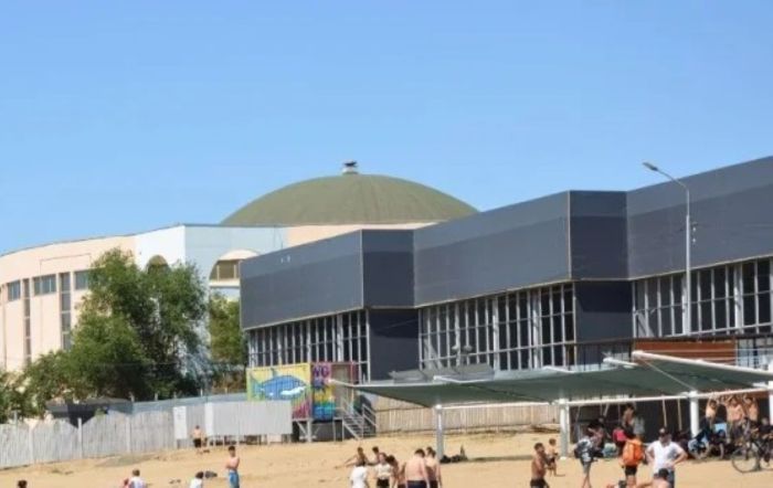 В Атырау ФОК строят медленнее, чем в Дубае возводили Бурдж-Халифу