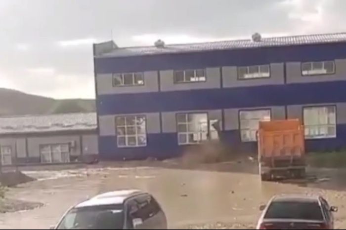 В Жетысуской области затопило ГЭС, угрозы для людей и экологии нет