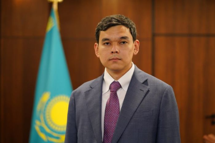 Асылбек Ахметжанов назначен вице-министром просвещения РК
