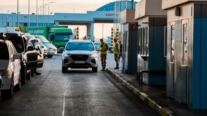 На границе Казахстана и России могут быть "пробки"