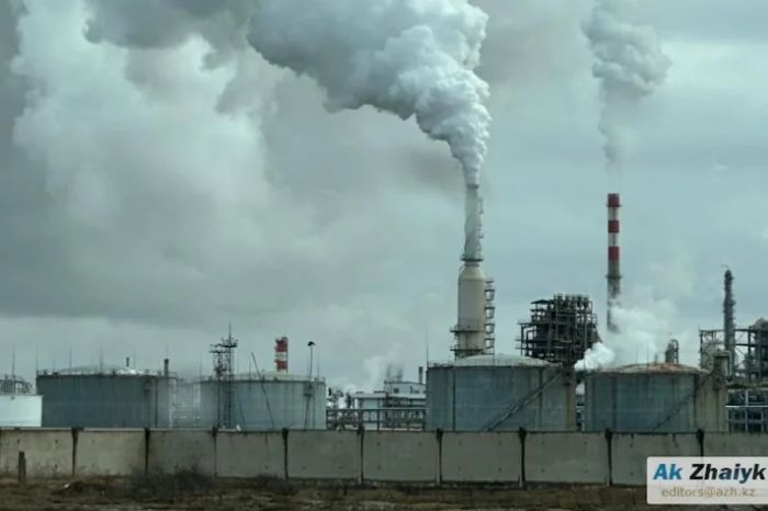 Атырауский НПЗ обвиняют в завышении цен на переработку нефти
