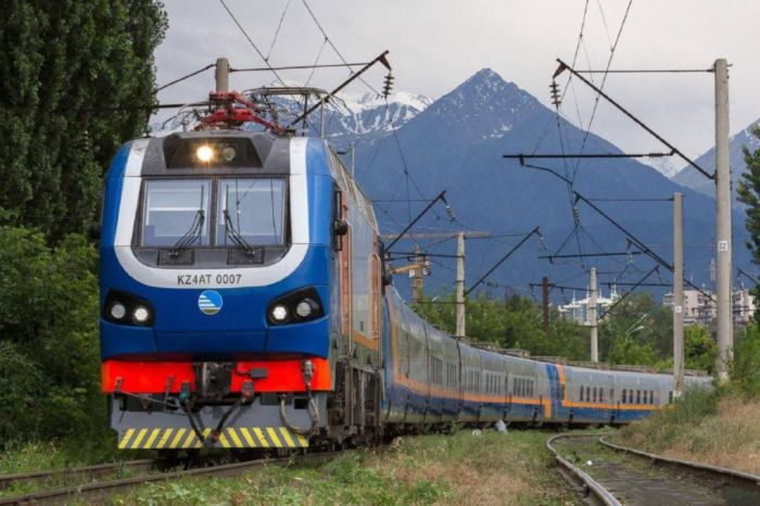 Осенью пассажиры смогут купить ж/д билеты дешевле