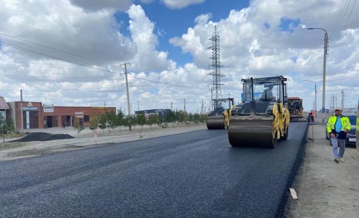 75 млрд тенге на дороги: журналистам показали ход работ