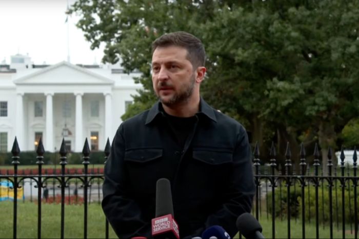 Зеленский заявил, что согласен на переговоры с Россией без предварительных условий