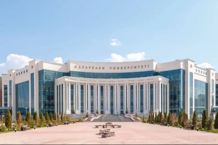 Студентка Nazarbayev University выпала с 12-го этажа: возбуждено уголовное дело