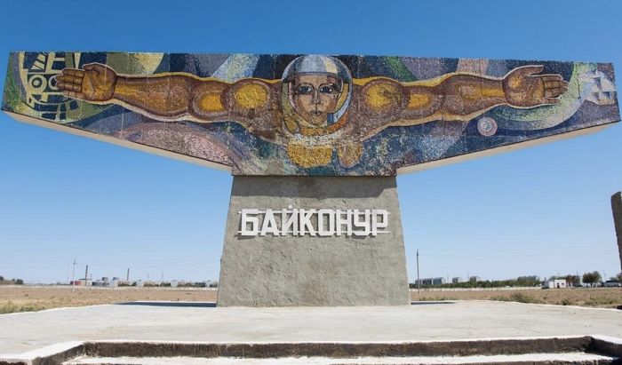 Работники Байконура получат жилищные выплаты вне очереди