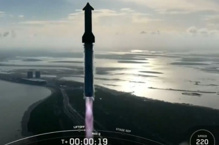 Испытательный пуск Starship прошел успешно