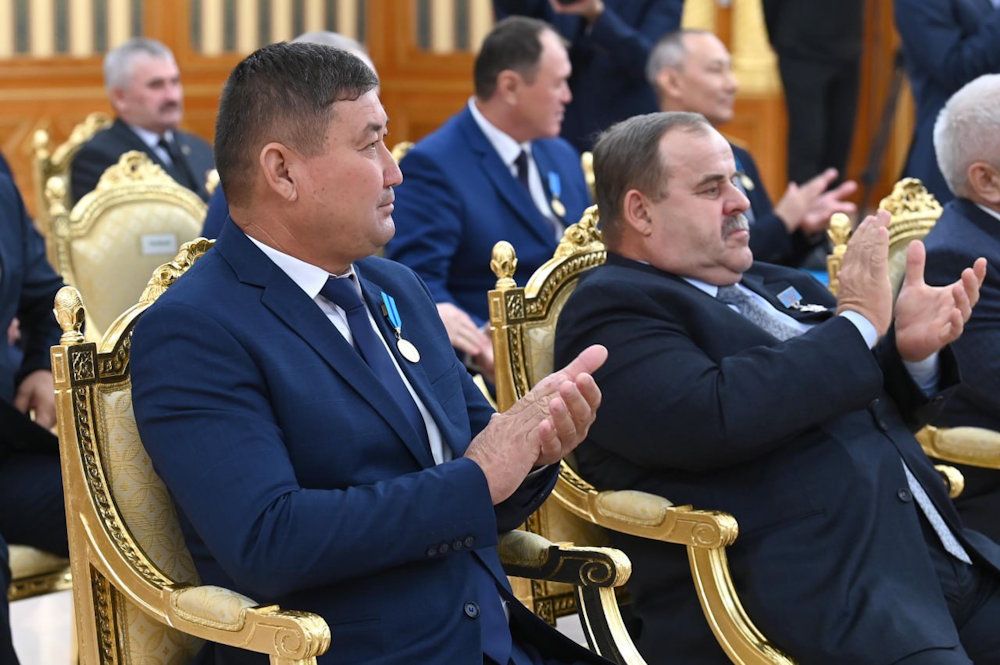 торжественная церемония в Акорде, фото пресс-службы президента