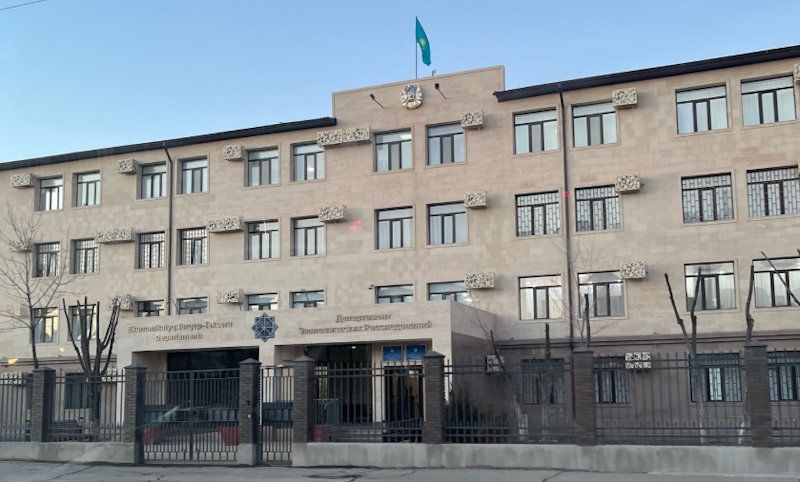 здание ДЭР по Атырауской области, фото 2ГИС здание ДЭР по Атырауской области, фото 2ГИС