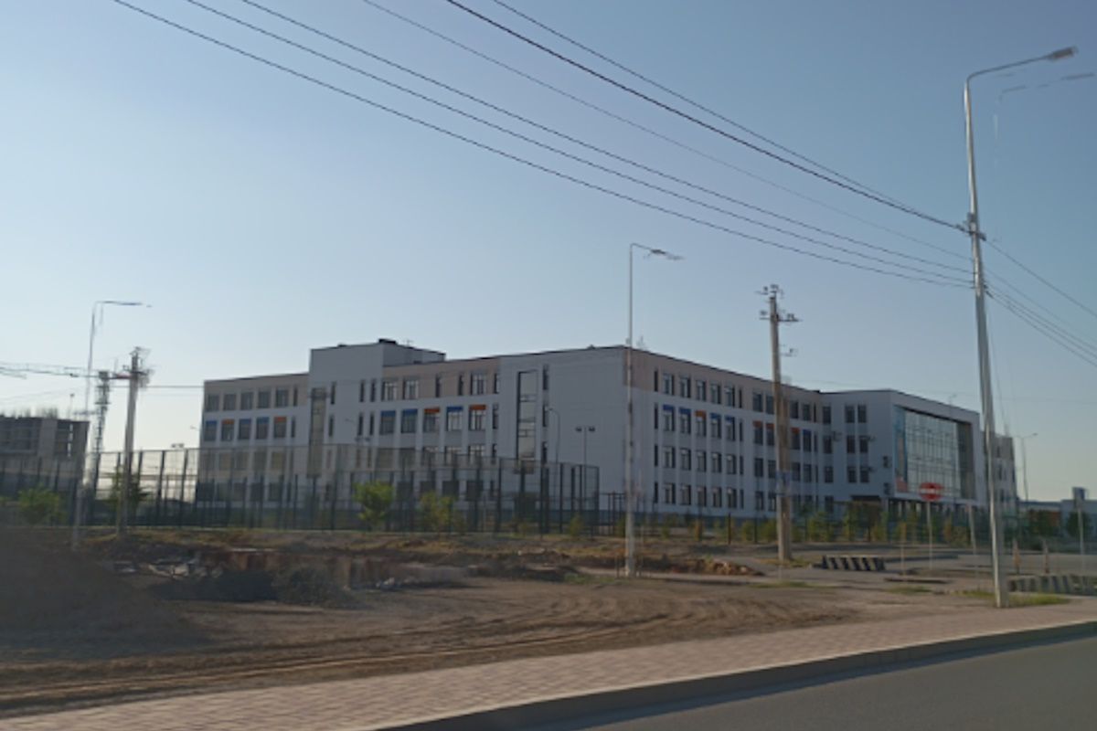 Школа-лицей им. Динмухаммеда Кунаева